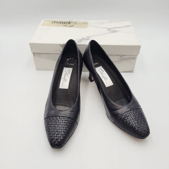 Amalfi Shoes - Amalfi by Rangoni Women Black Leather Pumps Heel 7 Narrow Career Woven Cap Toe